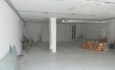 local en arriendo en granadillo. Cod A11296