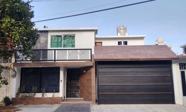 CASA REMODELADA EN VENTA FRACCIONAMIENTO REFORMA