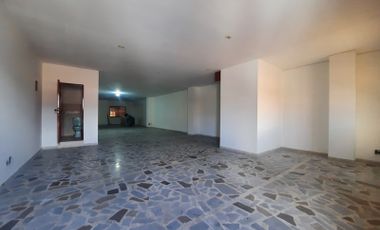 BODEGA EN ARRIENDO UBICADA EN MEDELLIN SECTOR CARIBE