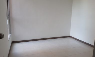 apartamento en arriendo en la ferreria. Cod A27248