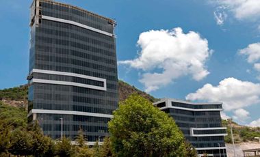 OFICINA AMUEBLADA EN RENTA EN EDIFICIO CAPITAL CENTRO TRES MARIAS, MORELIA