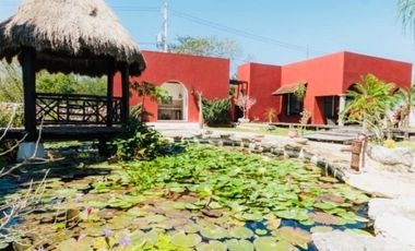 Casa en venta,  Estilo Colonial, Chicxulub Pueblo, cerca de la playa.