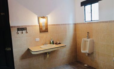 Casa en venta,  Estilo Colonial, Chicxulub Pueblo, cerca de la playa.