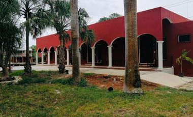 Casa en venta,  Estilo Colonial, Chicxulub Pueblo, cerca de la playa.