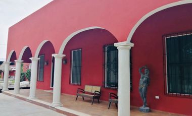 Casa en venta,  Estilo Colonial, Chicxulub Pueblo, cerca de la playa.