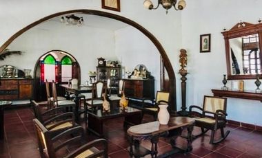 Casa en venta,  Estilo Colonial, Chicxulub Pueblo, cerca de la playa.