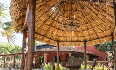 Casa en venta,  Estilo Colonial, Chicxulub Pueblo, cerca de la playa.