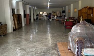 Magnifica Bodega en Col.  Rincón de la Sierra