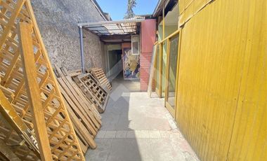Terreno Construccion  en Venta en Av Ricardo Cumming / Rosas