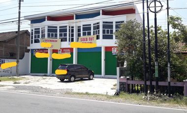 Ruko 2 lantai siap huni depan Pasar Teras Boyolali Jawa Tengah