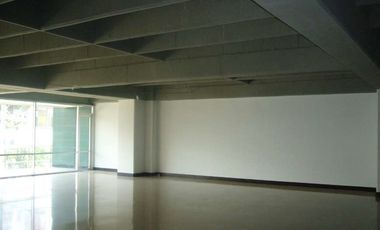 edificio en venta en el poblado, barrio colombia. Cod V11225