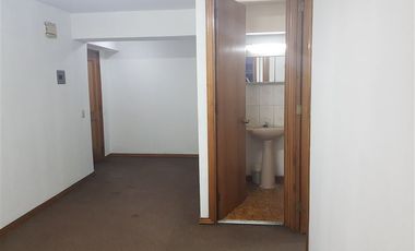 Oficina en Arriendo en A metros de Plaza Sotomayor