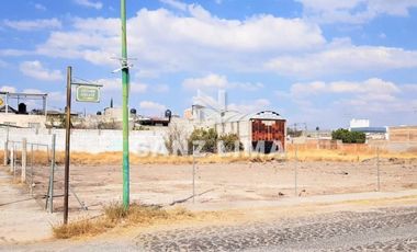 2o ANILLO PONIENTE: TERRENO PERFECTO PARA TIENDA DE CONVENIENCIA O FARMACIA