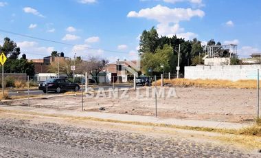 2o ANILLO PONIENTE: TERRENO PERFECTO PARA TIENDA DE CONVENIENCIA O FARMACIA