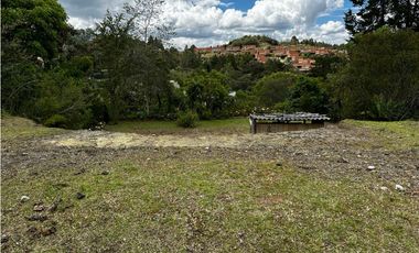 Venta de lote en Alto de Palmas