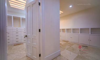 Casa de Lujo con Alberca y Cine Colinas de San Javier