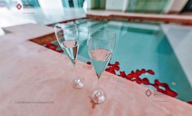 Casa de Lujo con Alberca y Cine Colinas de San Javier