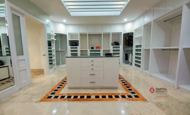 Casa de Lujo con Alberca y Cine Colinas de San Javier