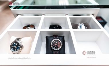 Casa de Lujo con Alberca y Cine Colinas de San Javier