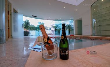 Casa de Lujo con Alberca y Cine Colinas de San Javier