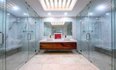 Casa de Lujo con Alberca y Cine Colinas de San Javier