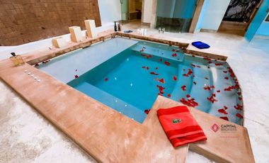 Casa de Lujo con Alberca y Cine Colinas de San Javier