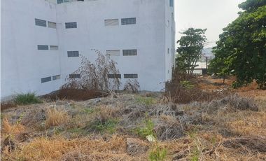 TERRENO EN VENTA EN PAGES LLERGO, CASI ESQUINA AV. MENDEZ