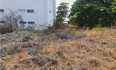 TERRENO EN VENTA EN PAGES LLERGO, CASI ESQUINA AV. MENDEZ