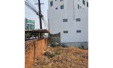 TERRENO EN VENTA EN PAGES LLERGO, CASI ESQUINA AV. MENDEZ