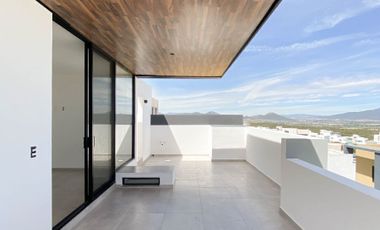 Casa en Zibatá con  sala doble altura y Terraza con vista al valle  IG