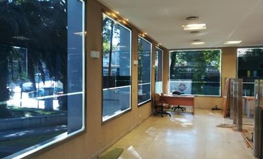 EXCELENTE LOCAL COMERCIAL SOBRE 25 DE MAYO 799 SAN ISIDRO 1000 MTS
