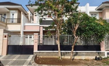 Rumah disewakan di Sukolilo, Surabaya