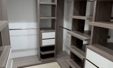apartamento en venta en avenida 30 de agosto. Cod V4897