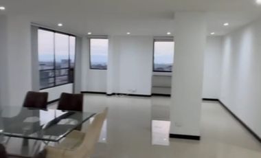apartamento en venta en avenida 30 de agosto. Cod V4897