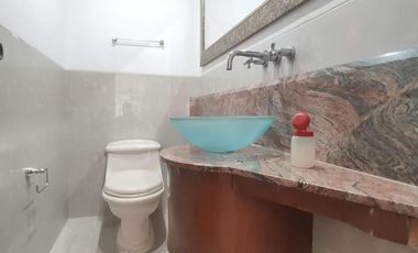 casa en arriendo en caobos. Cod A20654