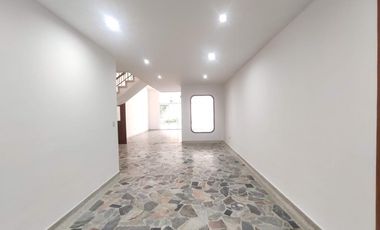 casa en arriendo en caobos. Cod A20654