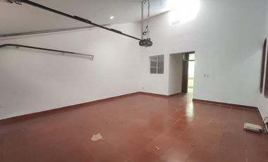 casa en arriendo en caobos. Cod A20654