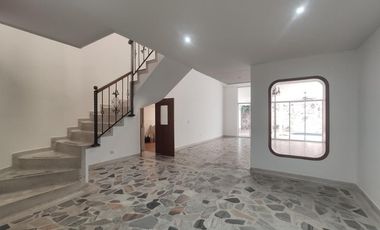 casa en arriendo en caobos. Cod A20654