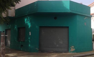 Casa 3 amb+2 locales+dpto 2 ambientes