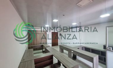 oficina en arriendo en centro. Cod A17175