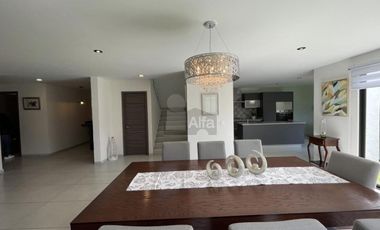 Residencia en Desarrollo de 11 casas a 5 minutos de Town Square