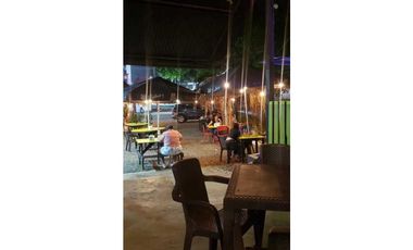 Se Vende Negocio de restaurante con Mobiliario