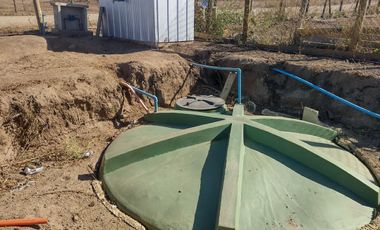 Parcela con quincho y piscina, Casablanca