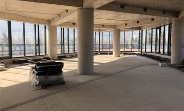 Oficina en Arriendo en Vespucio Norte / Santa María