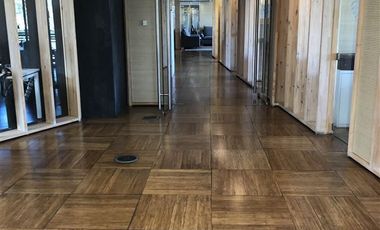 Oficina en Arriendo en Vespucio Norte / Santa María