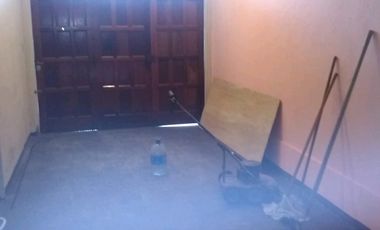 CHALET, 5 AMBIENTES, FONDO LIBRE