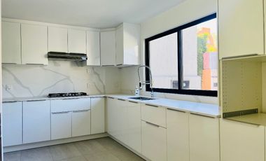VENTA CASA EN CONDOMINIO EN PEDREGAL DE SAN FRANCISCO