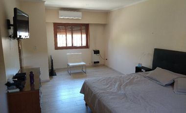 Casa en venta en Moron Sur
