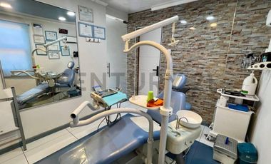 CASA COMERCIAL EN VENTA,CONSULTA DENTAL REGULARIZADA, LAS CONDES