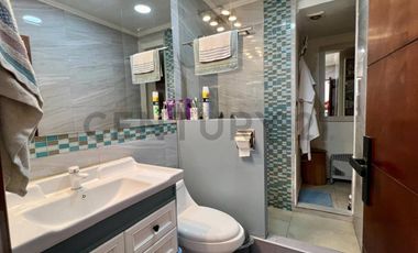 CASA COMERCIAL EN VENTA,CONSULTA DENTAL REGULARIZADA, LAS CONDES